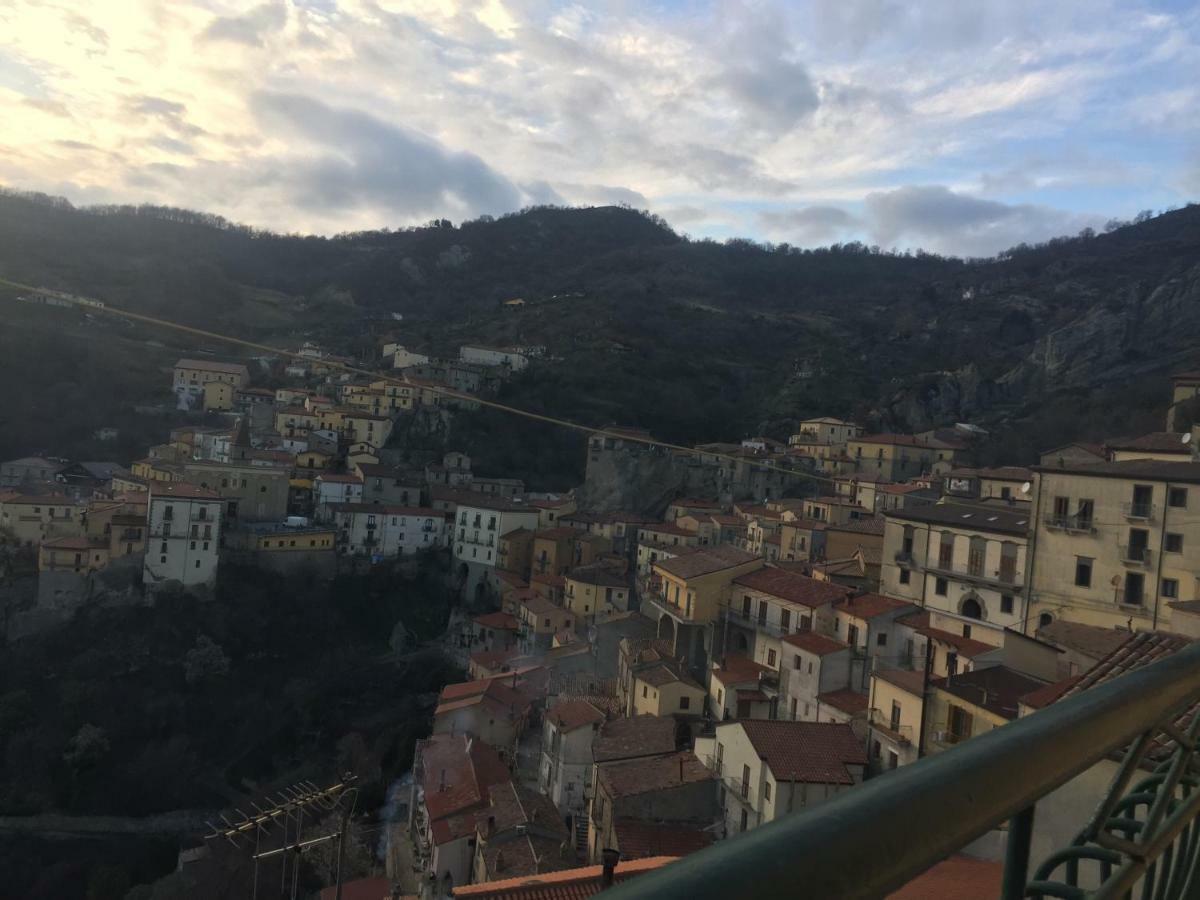 B&B Al Castello カステルメッツァーノ エクステリア 写真