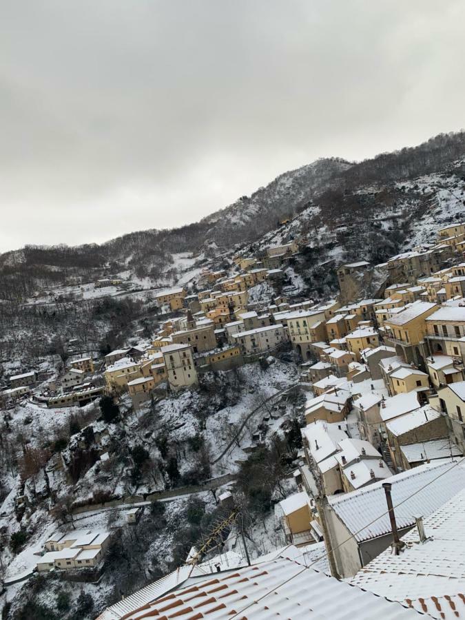 B&B Al Castello カステルメッツァーノ エクステリア 写真